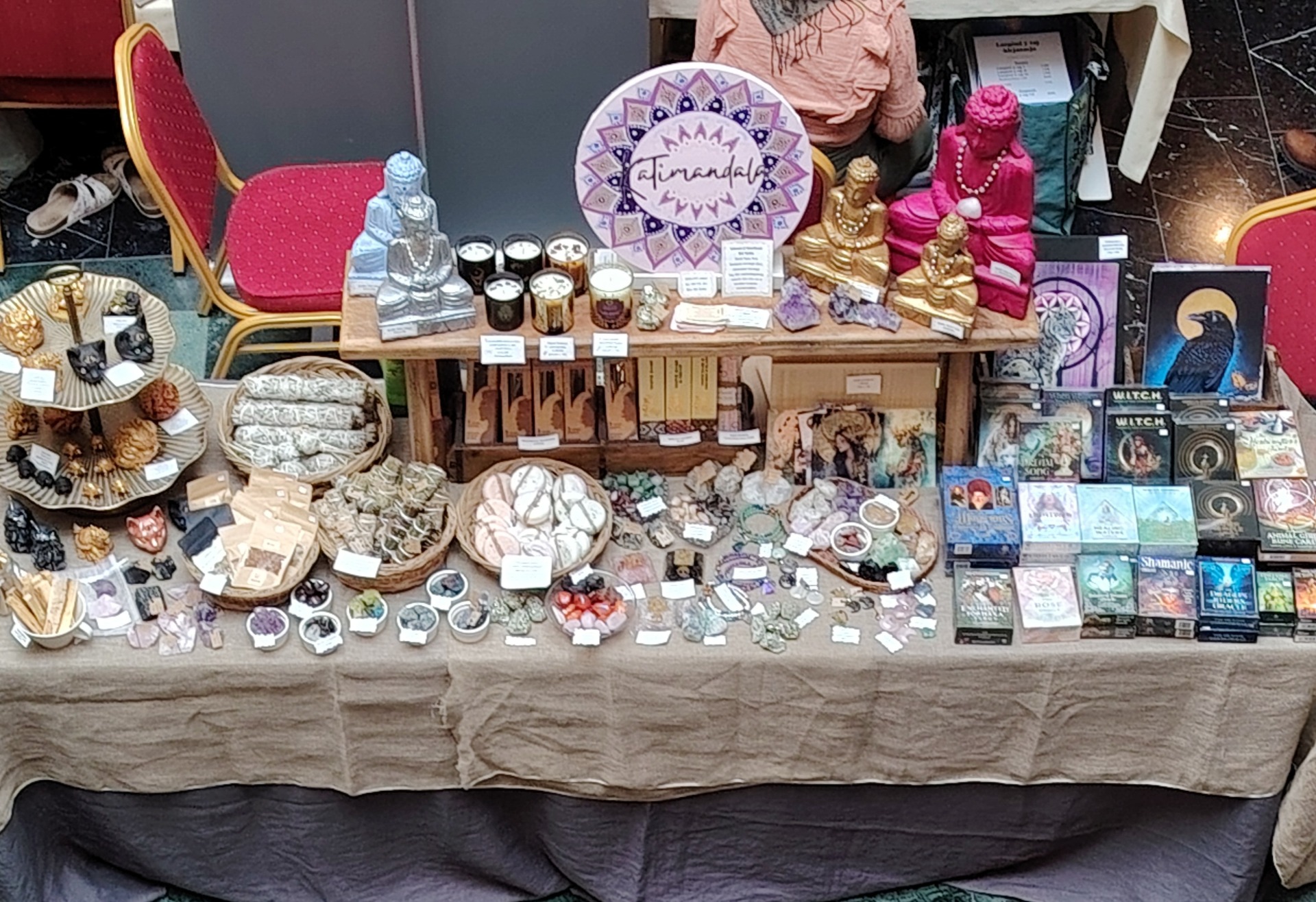 Katimandala Shopin tuotteita